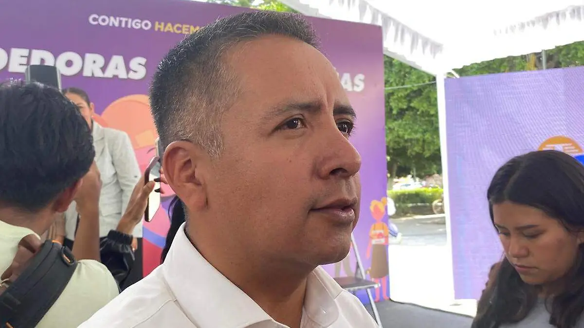 Edmundo Tlatehui edil de San Andres Cholula